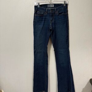 Levi's Dark Modern Boot Cut Jeans Women's Size 4 Medium 
Blue Denim